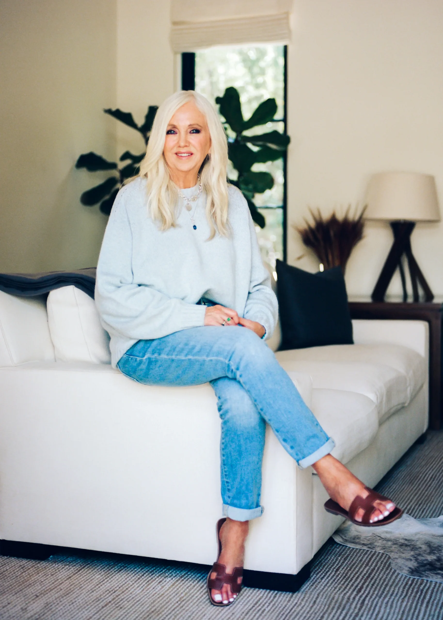 Unknown 635f2690 0729 4a40 bb3b c16a81820d1a scaled