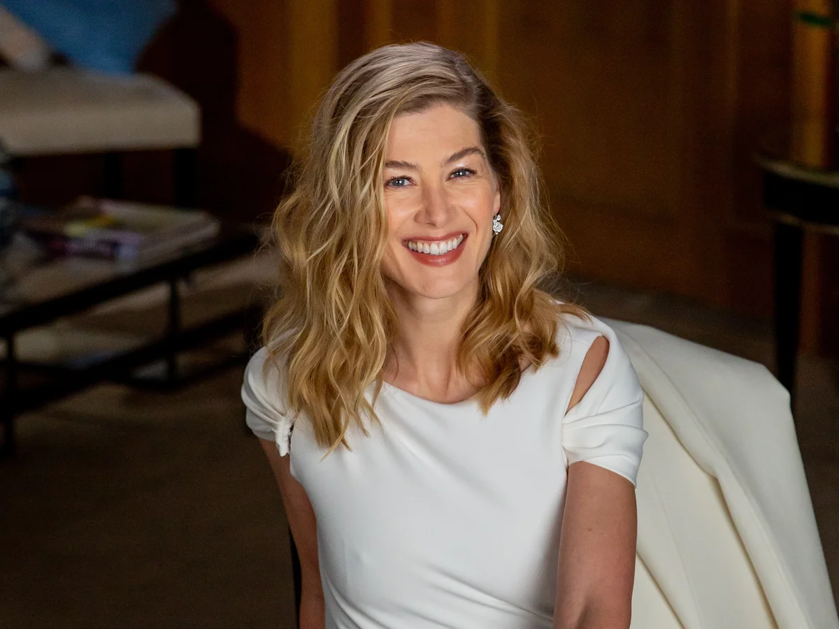 Rosamund Pike Net Worth: $4 million