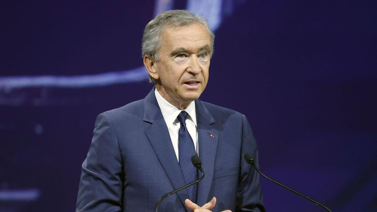 Bernard Arnault Net Worth:$155 billion As the chairman and CEO of LVMH Moët Hennessy Louis Vuitton